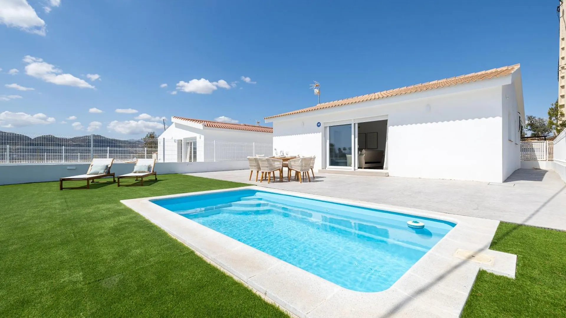 Atalaya House Private Pool Blue By Aora Stay Cártama